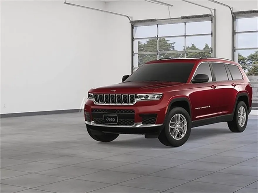 2025 Jeep Grand Cherokee Laredo photo 1