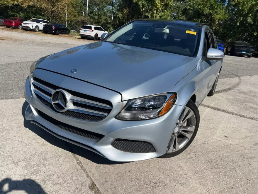 2016 Mercedes Benz C 300 Sedan photo 1
