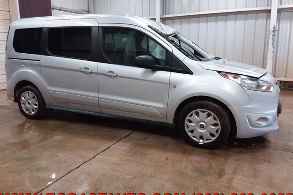 2018 Ford Transit Van XLT photo 1