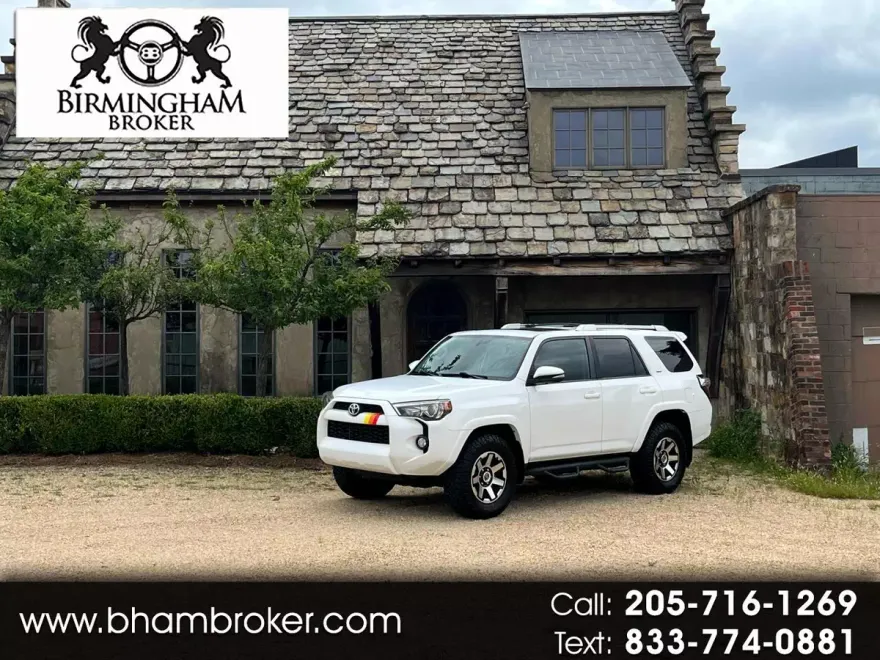 2017 Toyota 4Runner TRD Premium photo 1
