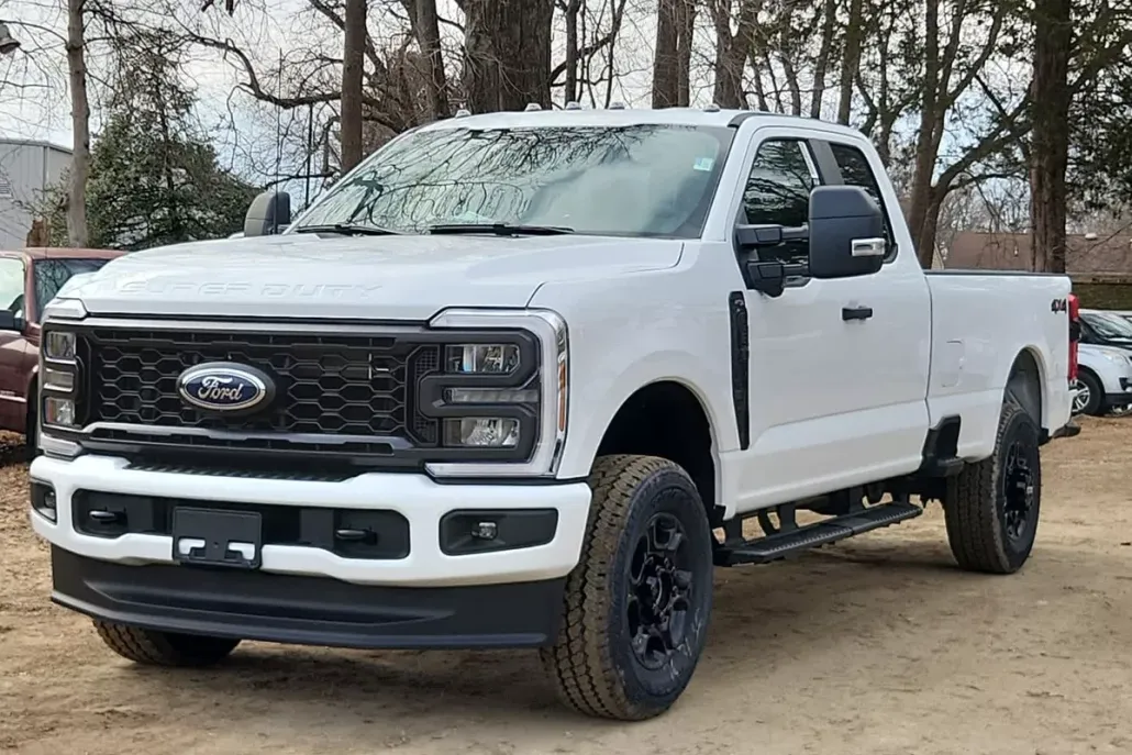 2025 Ford F-350 XL photo 1