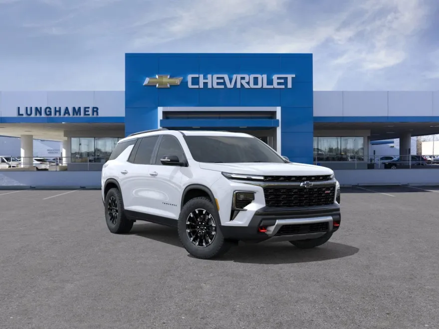 2026 Chevrolet Traverse Z71 photo 1