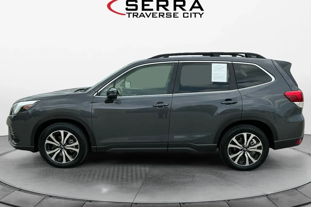 2024 Subaru Forester Limited photo 1