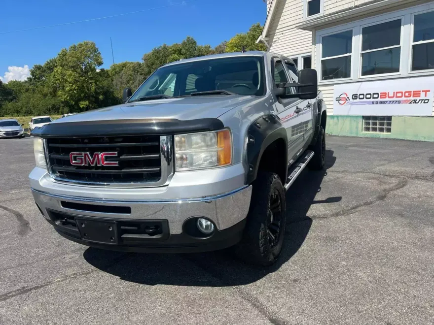 2011 Gmc Sierra 1500 SLE photo 1