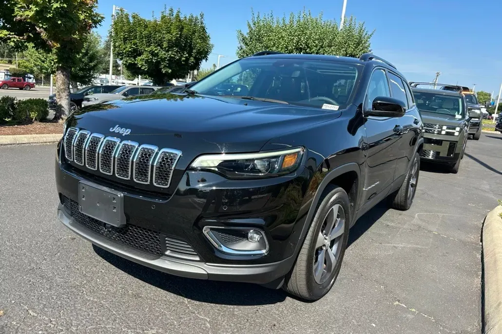 2022 Jeep Cherokee Limited photo 1