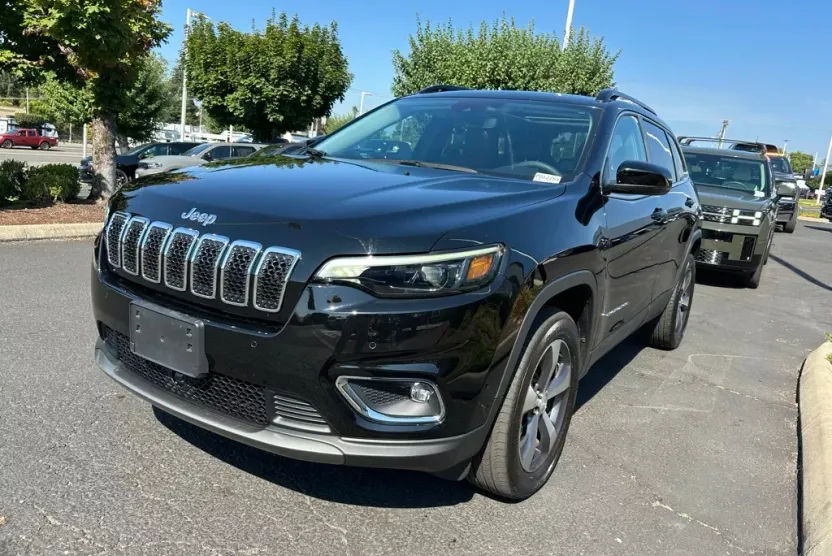 2022 Jeep Cherokee Limited photo 1