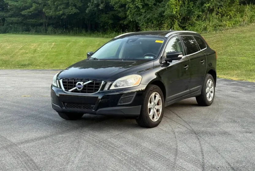 2013 Volvo XC60 Premier Plus photo 1