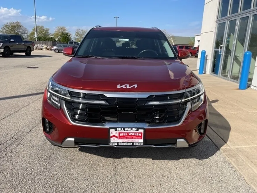 2024 Kia Seltos SX photo 1