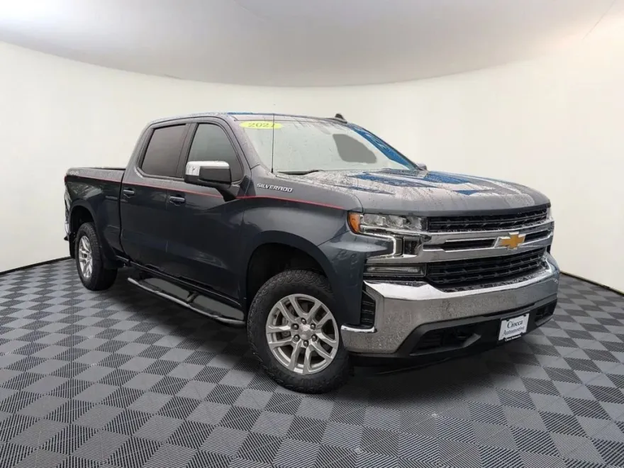 2021 Chevrolet Silverado 1500 LT photo 1