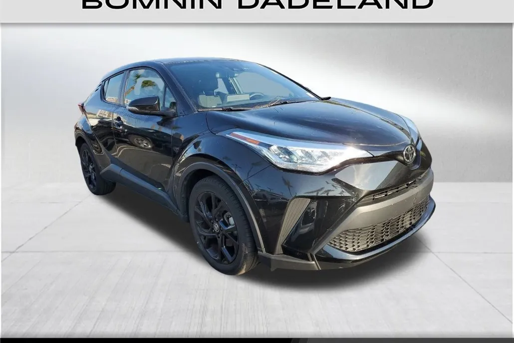 2022 Toyota C-HR Nightshade Edition photo 1