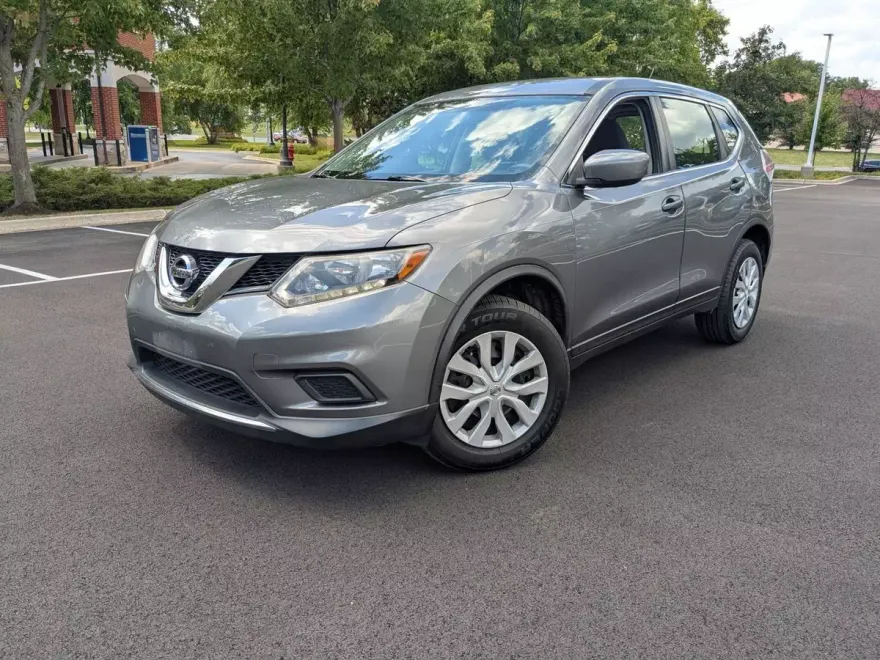 2016 Nissan Rogue S photo 1
