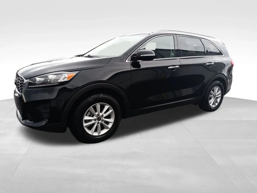 2020 Kia Sorento LX photo 1