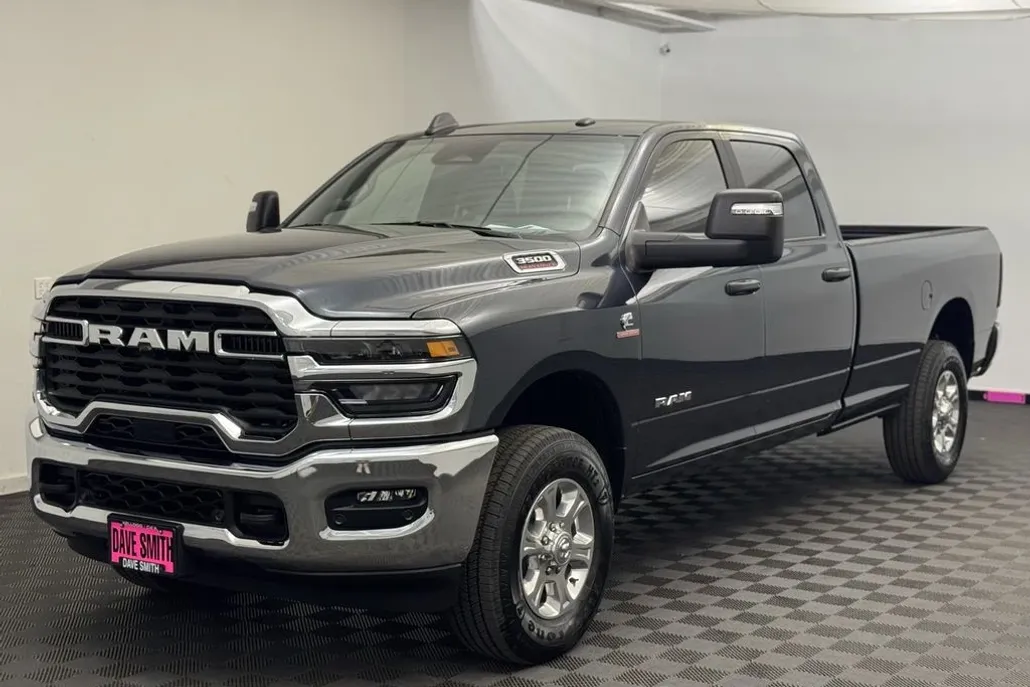 2025 Ram 3500 Big Horn photo 1