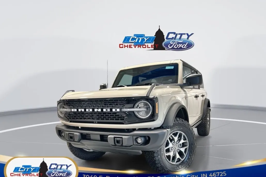 2025 Ford Bronco Badlands photo 1