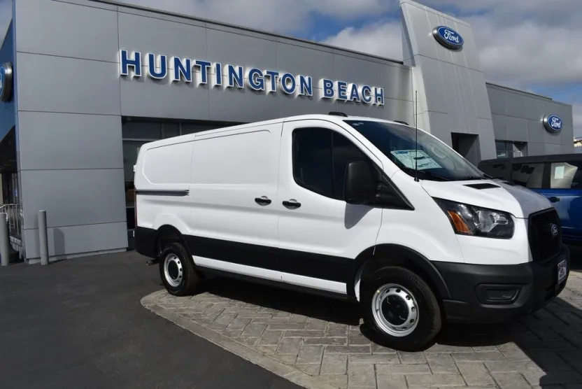 2026 Ford Transit photo 1