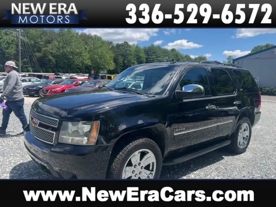 2010 Chevrolet Tahoe LTZ photo 1