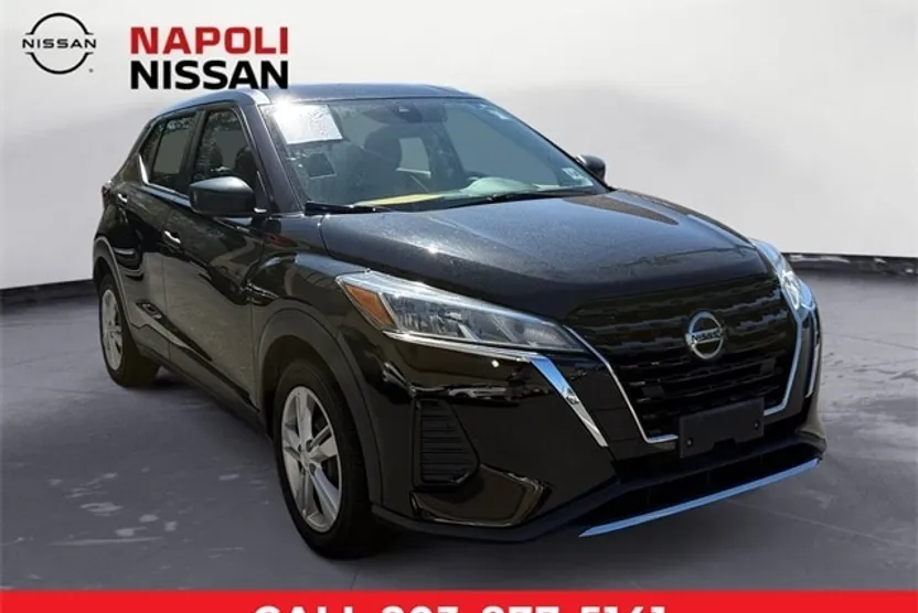 2021 Nissan Kicks S photo 1