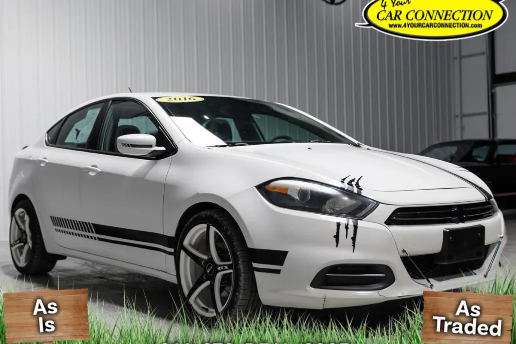 2016 Dodge Dart SXT photo 1