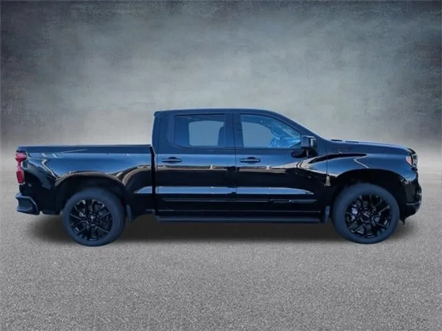 2026 Chevrolet Silverado 1500 High Country photo 1