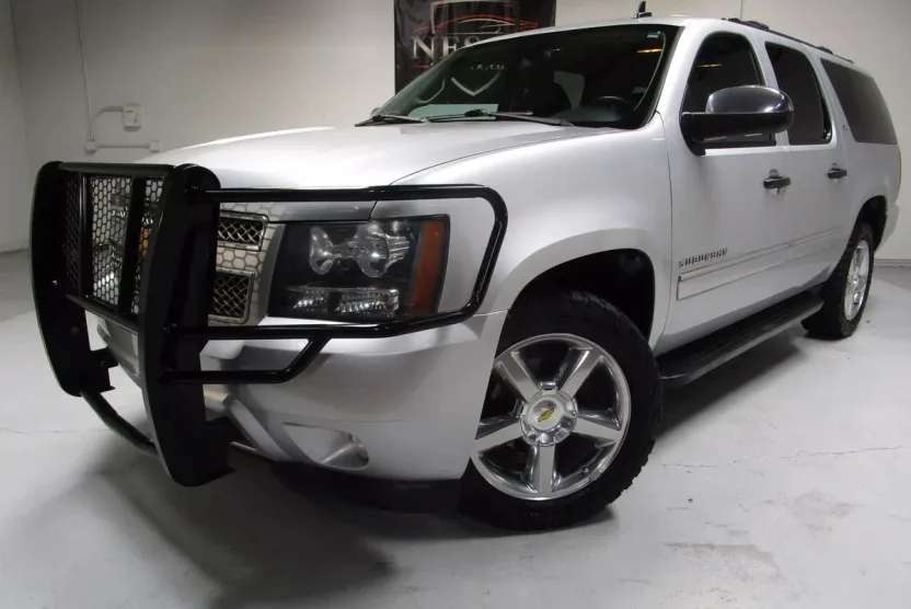 2013 Chevrolet Suburban 1500 LTZ photo 1