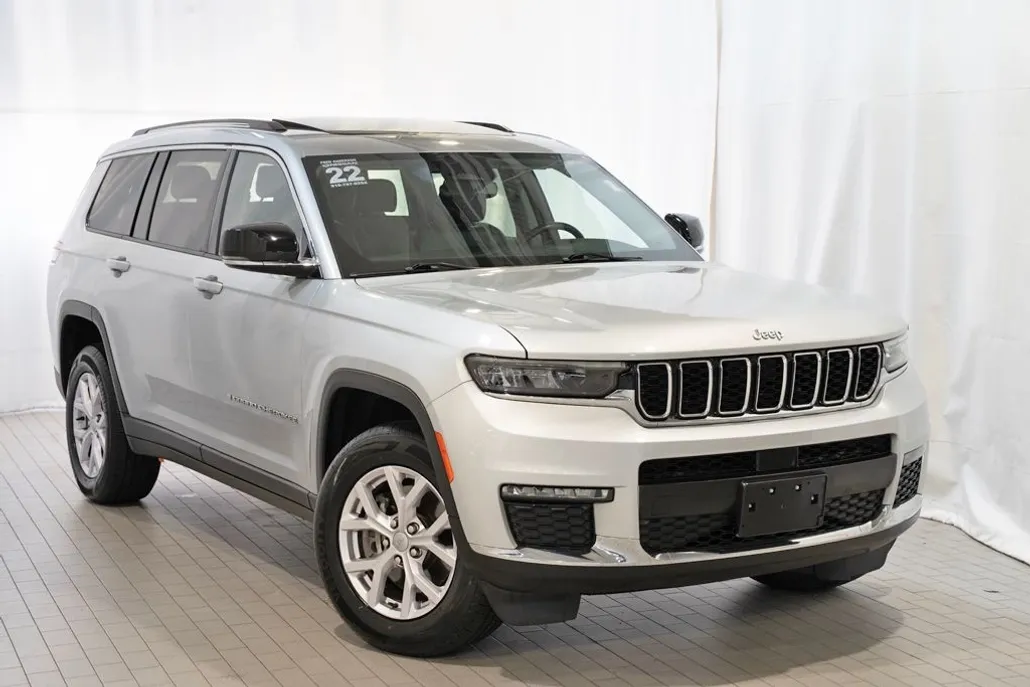 2022 Jeep Cherokee Limited photo 1