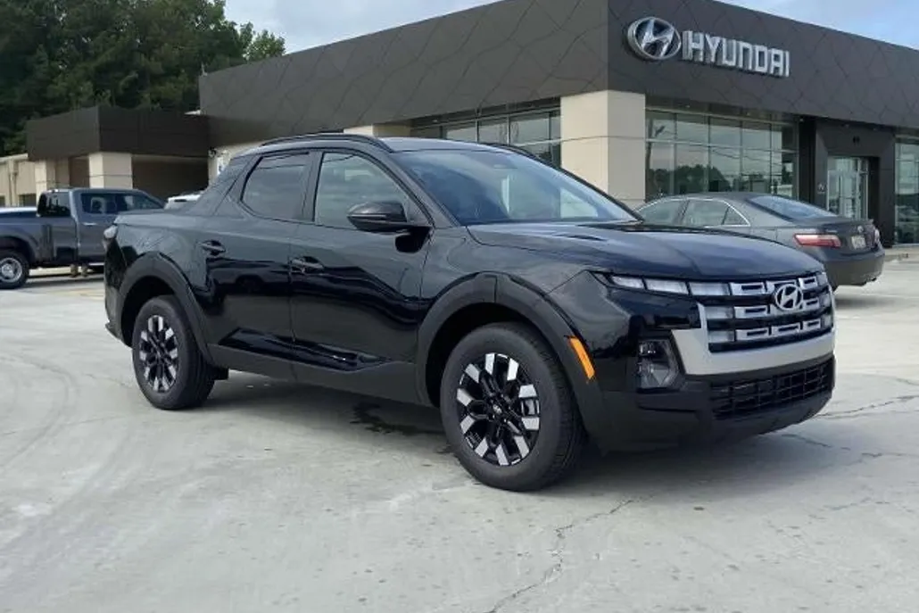 2026 Hyundai Santa Cruz SEL Activity photo 1