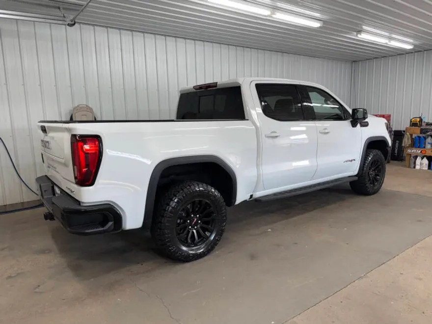 2023 Gmc Sierra 1500 AT4X photo 1