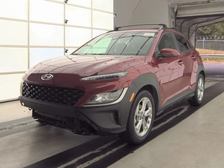 2023 Hyundai Kona SEL photo 1