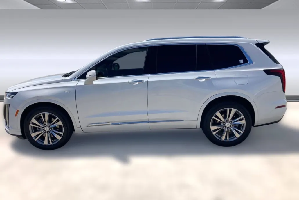2023 Cadillac XT6 Premium Luxury photo 1