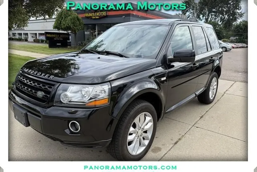 2015 Land Rover LR2 SE photo 1