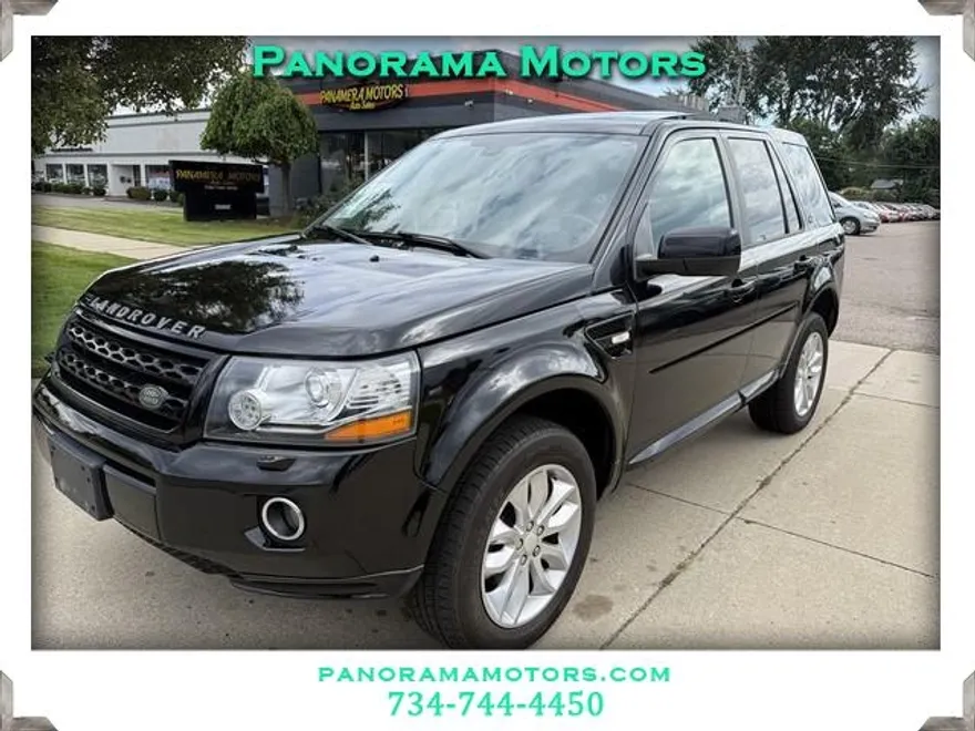 2015 Land Rover LR2 SE photo 1