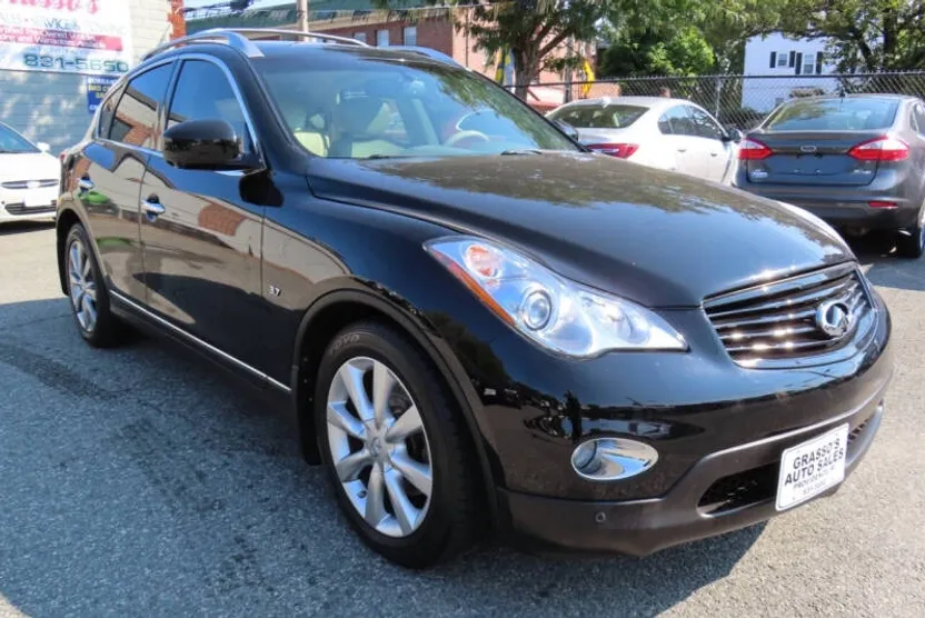 2015 Infiniti QX50 photo 1