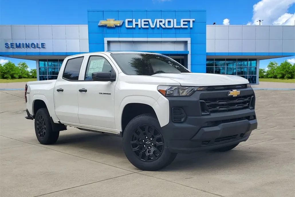 2026 Chevrolet Colorado Work Truck photo 1