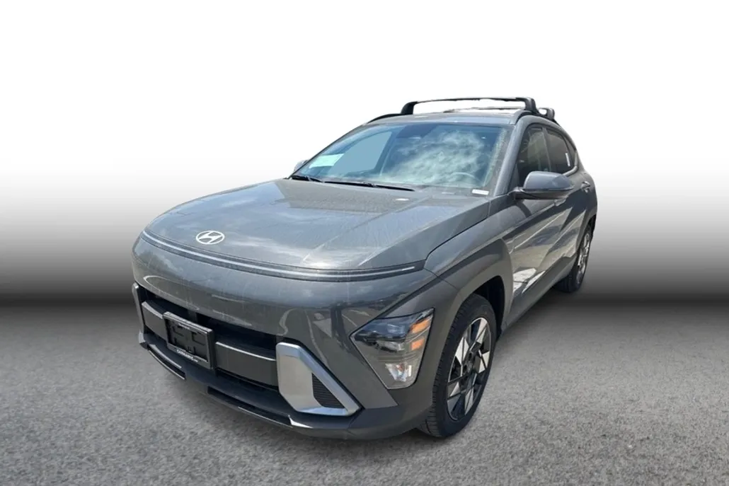 2025 Hyundai Kona SEL photo 1