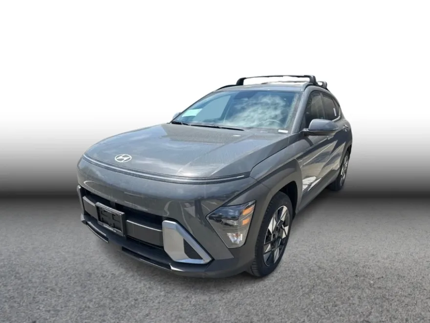 2025 Hyundai Kona SEL photo 1
