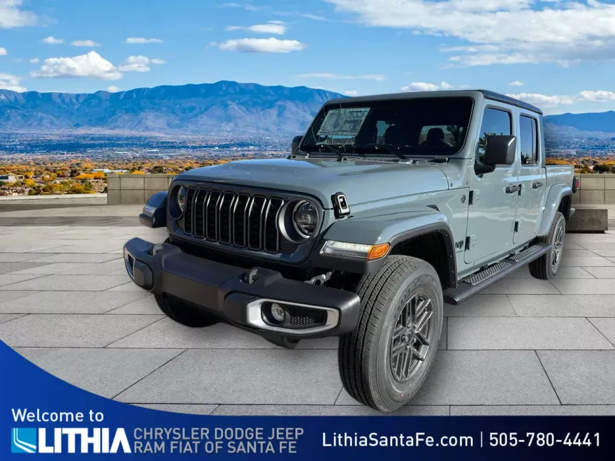 2025 Jeep Gladiator Sport S photo 1