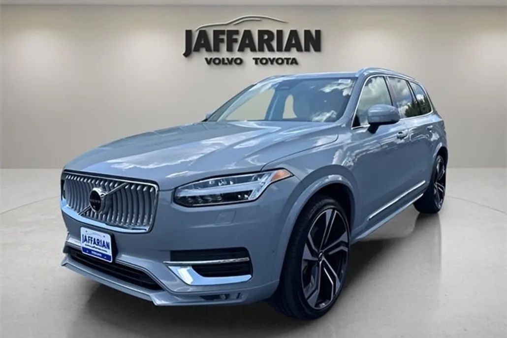 2024 Volvo XC90 Ultimate photo 1
