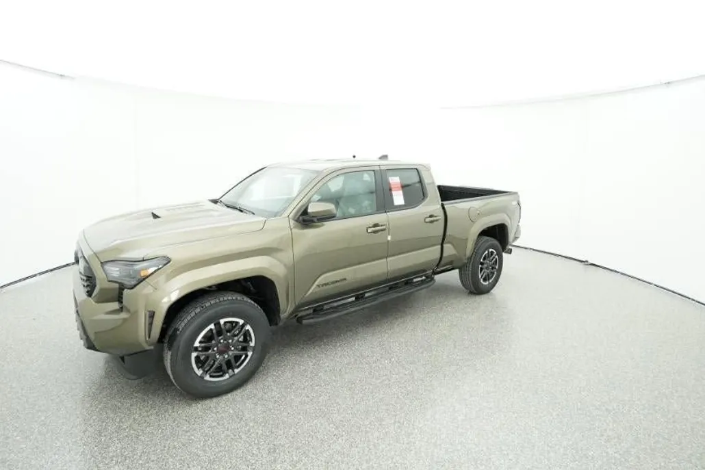 2025 Toyota Tacoma TRD Sport photo 1