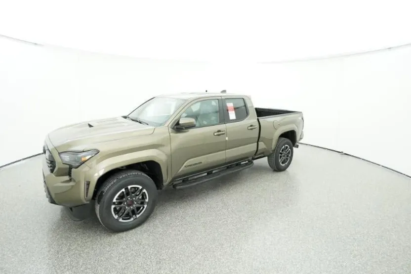 2025 Toyota Tacoma TRD Sport photo 1
