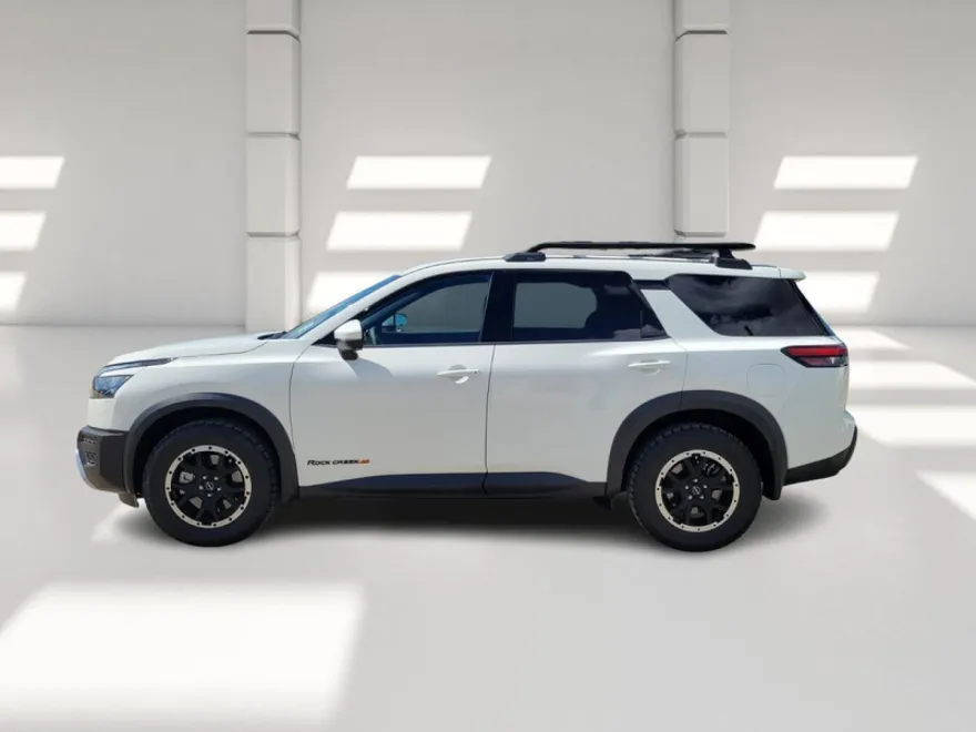 2025 Nissan Pathfinder Rock Creek photo 1