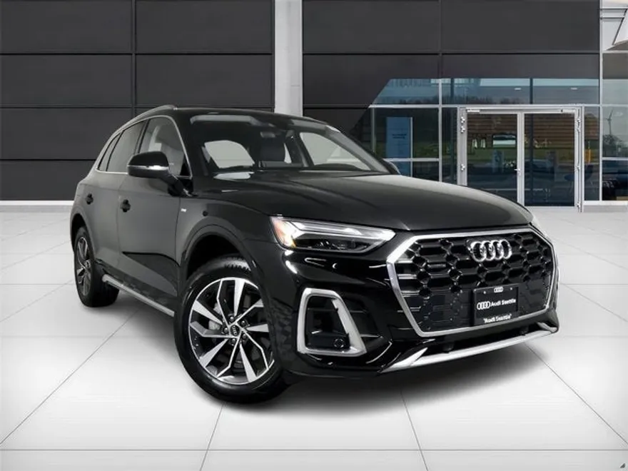 2024 Audi Q5 45 S line Premium photo 1