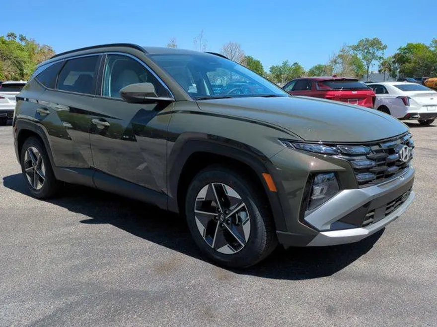 2025 Hyundai Tucson SEL photo 1