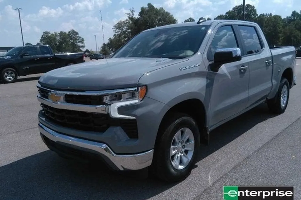 2024 Chevrolet Silverado 1500 LT photo 1
