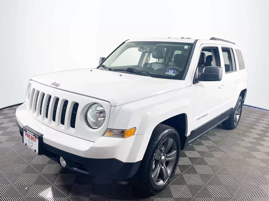 2015 Jeep Patriot High Altitude Altitude Edition photo 1