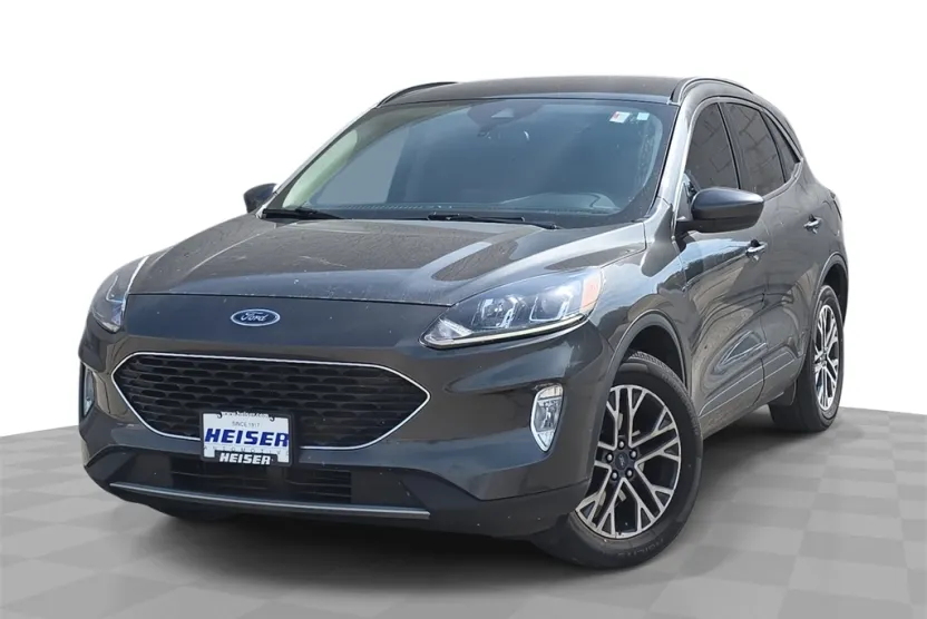 2020 Ford Escape SEL photo 1