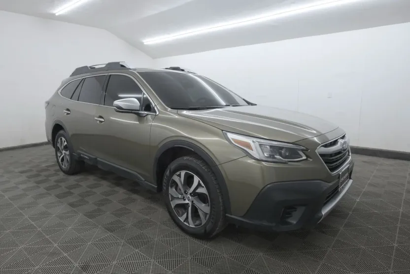 2021 Subaru Outback Touring photo 1