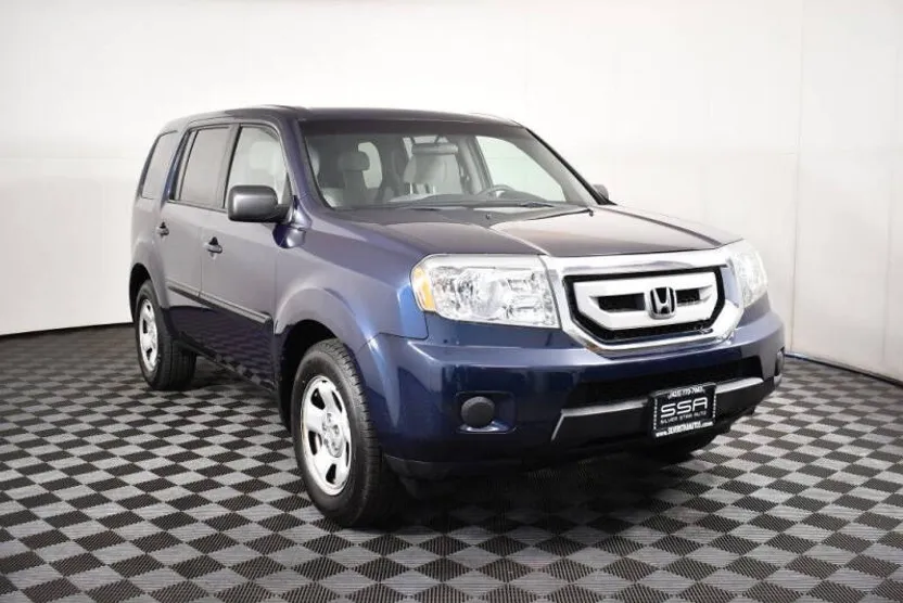 2011 Honda Pilot LX photo 1