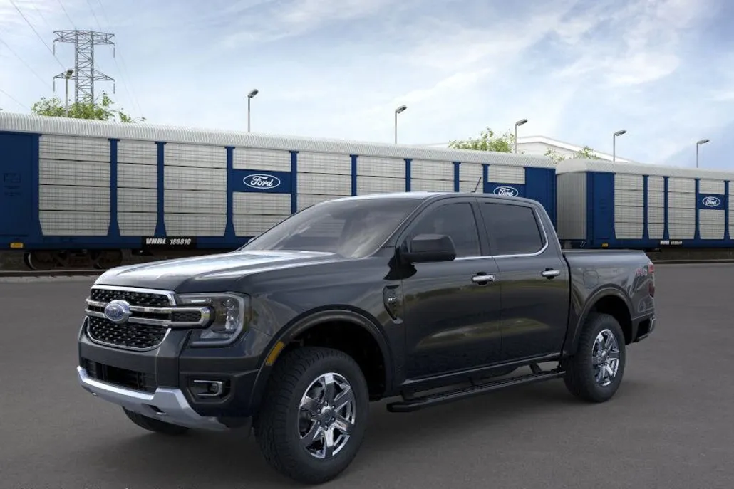 2025 Ford Ranger XLT photo 1