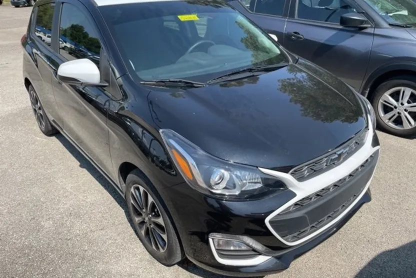2021 Chevrolet Spark 1LT photo 1