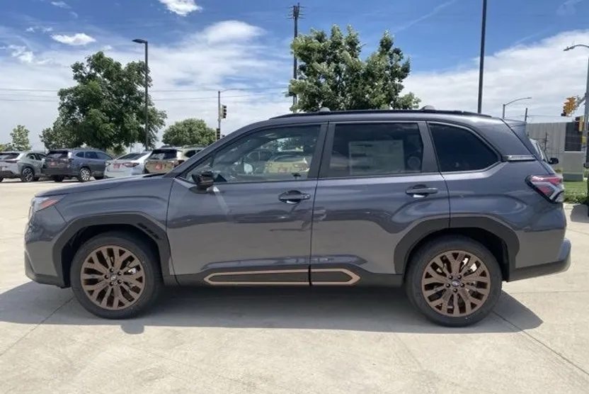 2025 Subaru Forester Sport photo 1